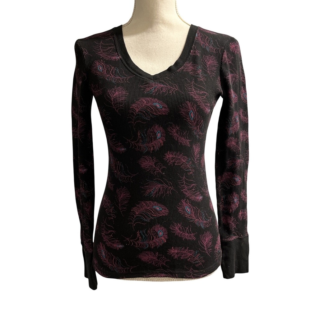 OP‎ Y2K Thermal Top Womens M Black Henley Purple Peacock Feather Print Preppy